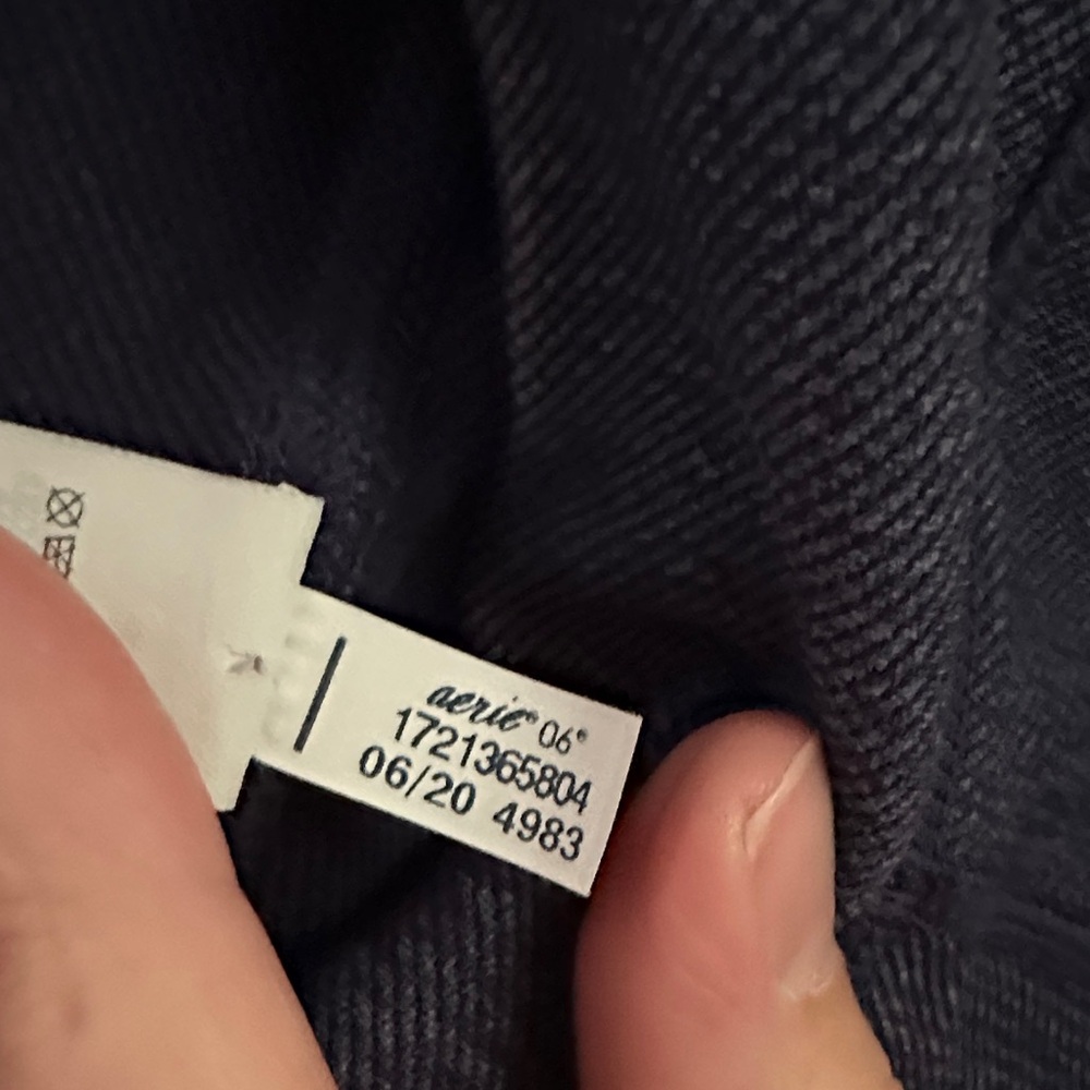 Aerie High-Waisted Ribbed Navy Blue Leggings - Picture 9 of 9